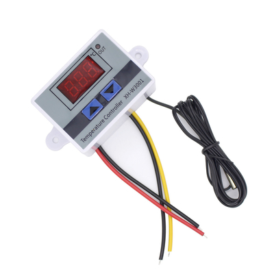 Regolatore di temperatura XH-W3001 per il sensore di riscaldamento di raffreddamento del termostato NTC del commutatore dell'incubatrice