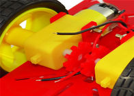 Foro multi- del robot dell'automobile di Arduino dell'azionamento di due ruote con colore giallo/rosso